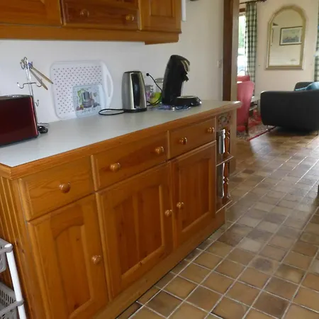 Papenoo Maison 3 Piéces à 600m De La *